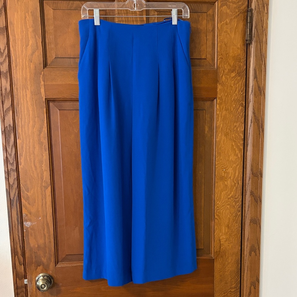 Ted Baker London Vibrant Blue Capris - Picture 8 of 8